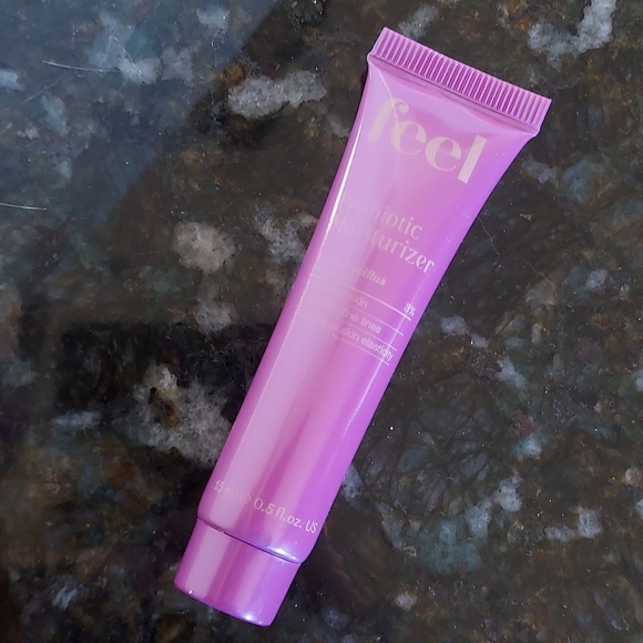 Feel Beauty Probiotic Moisturizer, .5oz travel size, new, unopened - Picture 4 of 11